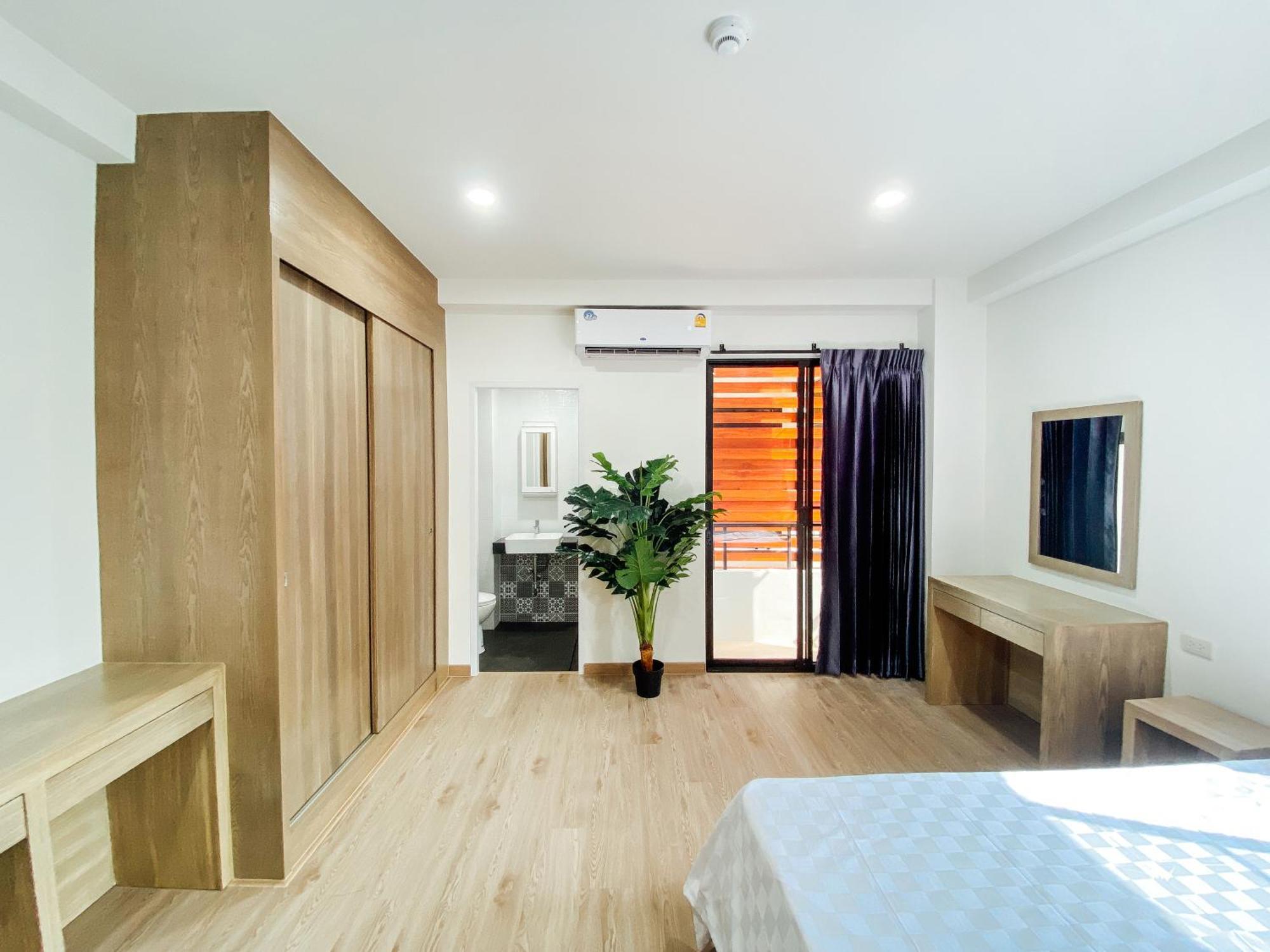 Gp House Bangkok - Sukhumvit Onnut Bts Skytrain 호텔 외부 사진