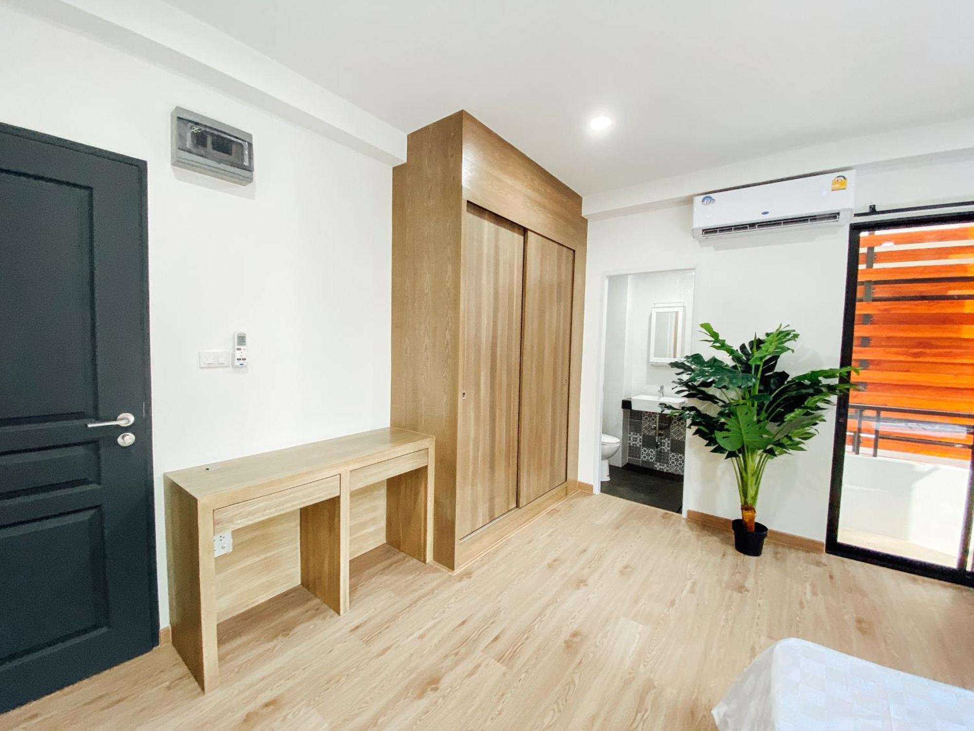 Gp House Bangkok - Sukhumvit Onnut Bts Skytrain 호텔 외부 사진