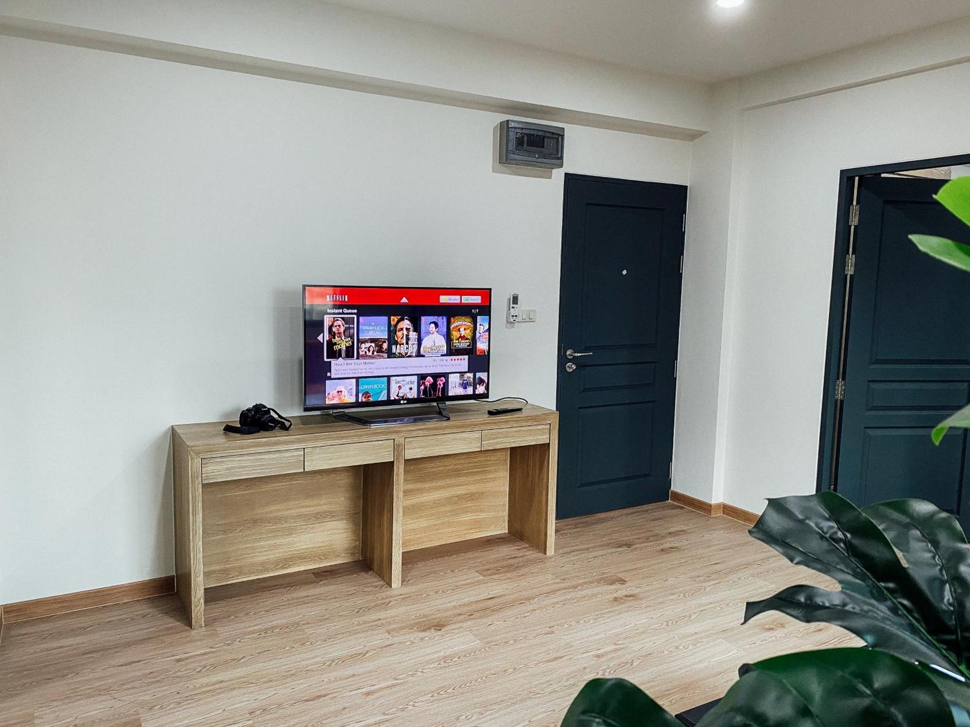 Gp House Bangkok - Sukhumvit Onnut Bts Skytrain 호텔 외부 사진